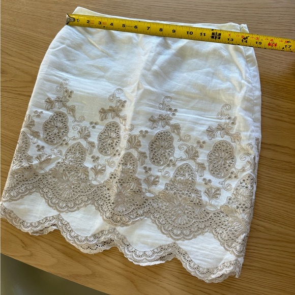 Anne Taylor Embroidered Pencil Skirt - Picture 3 of 6